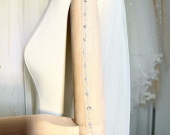 Wedding Veil, Beaded Edge Veil,  bridal veil, wedding veil, chapel veil