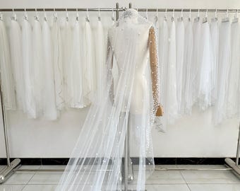 Perlen Hochzeit Schleier,Perlenkathedrale Brautschleier,Streuer Perlenschleier auf weichem Brauttüll,Perlenrand Schleier,Eleganter Perlenbesatz