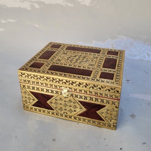 Brass & Genuine Leather Jewelry Box - Handmade Lockable Wooden Keepsake Chest, Unique Art Piece for Home Decor