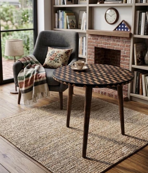 Runder Couchtisch aus Walnussholz mit Epoxidharz-Beschichtung | Beistelltisch aus kariertem Holz | Beine im Mid-Century-Modern-Stil