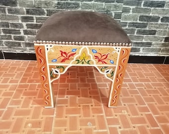 traditional moroccan cedar chair