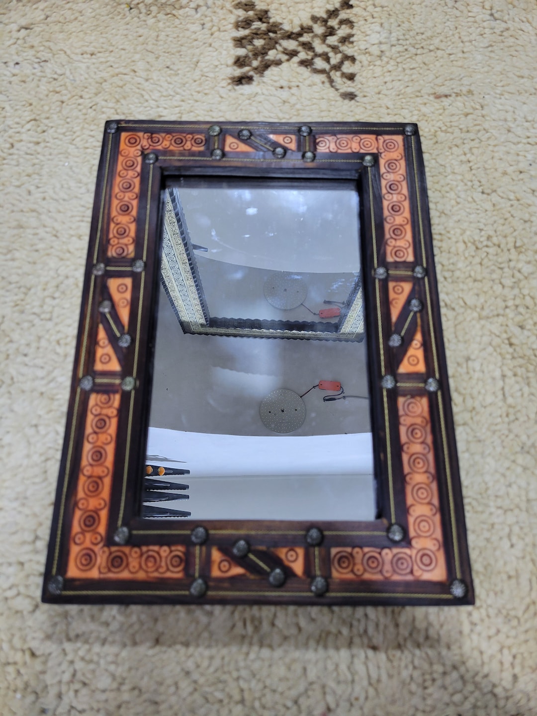 Moroccan wall mirror with hand-decorated bone inlay frame