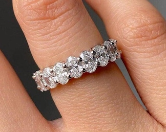 3.00CT ダイヤモンド オーバルシェイプ エタニティ バンド プロング
