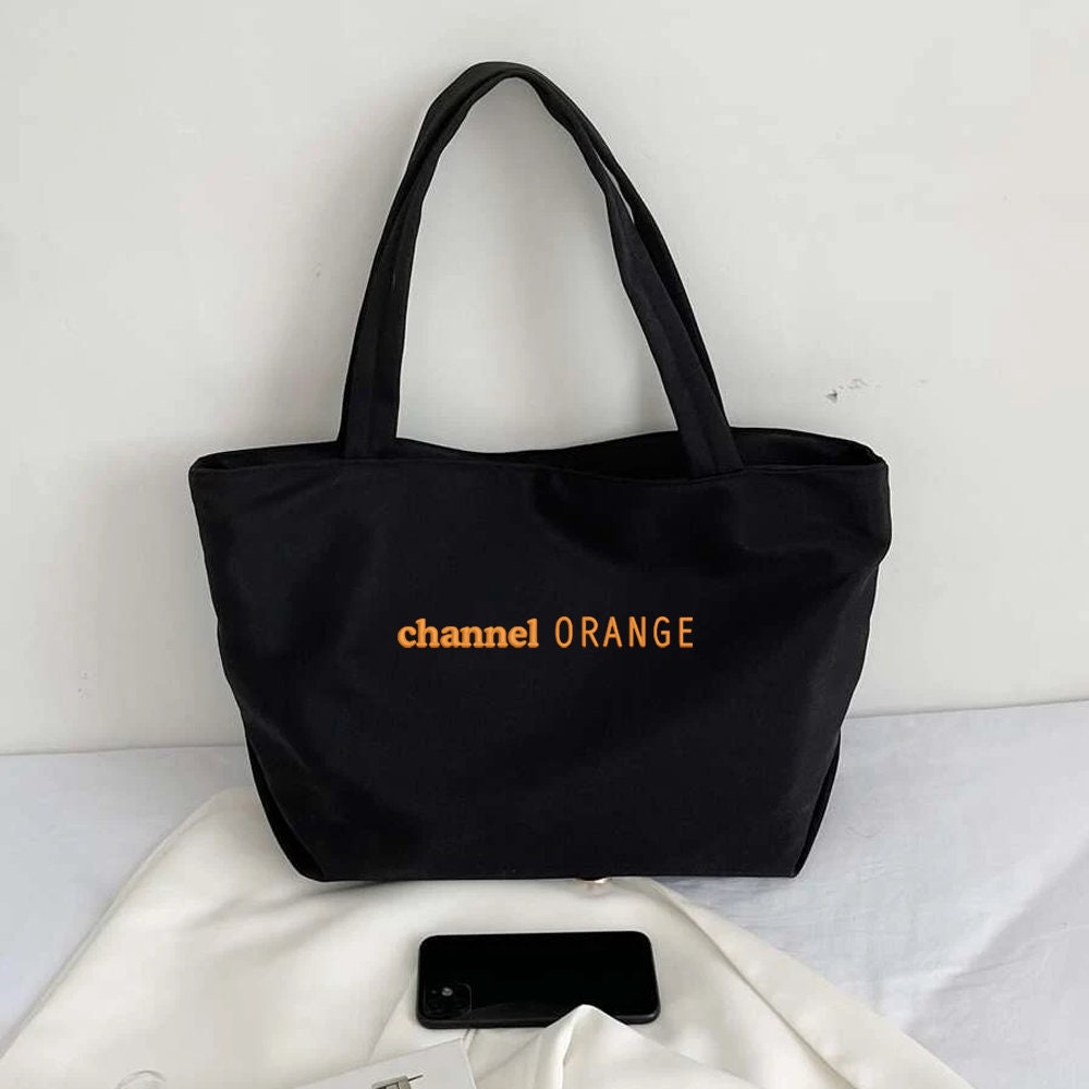 Channel, Women's Fashion, Bags & Wallets, Shoulder Bags on Carousell