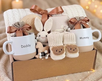 New Mom Gift Box, Baby Shower Gift, Mom and Baby Gift Set, Newborn Gift, Postpartum Care Package, Gender Neutral Gift for New Mom, Baby gift