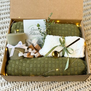 Hygge gift with blanket, gift for women, sympathy gift, cozy gift, self care gift box, care package, thinking of you, sending a hug, BLK