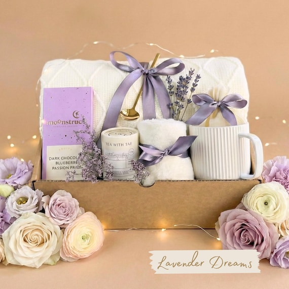 Lavender gift basket, Mothers day care package, Mothers day box, Grandma gift, Mother in law gift, Self care for mom, Relaxing gift for mom