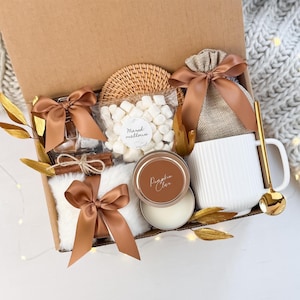 Fall Hygge Gift Box, Care Package gift, Sending Hug Gifts, Basket For Corporate Women