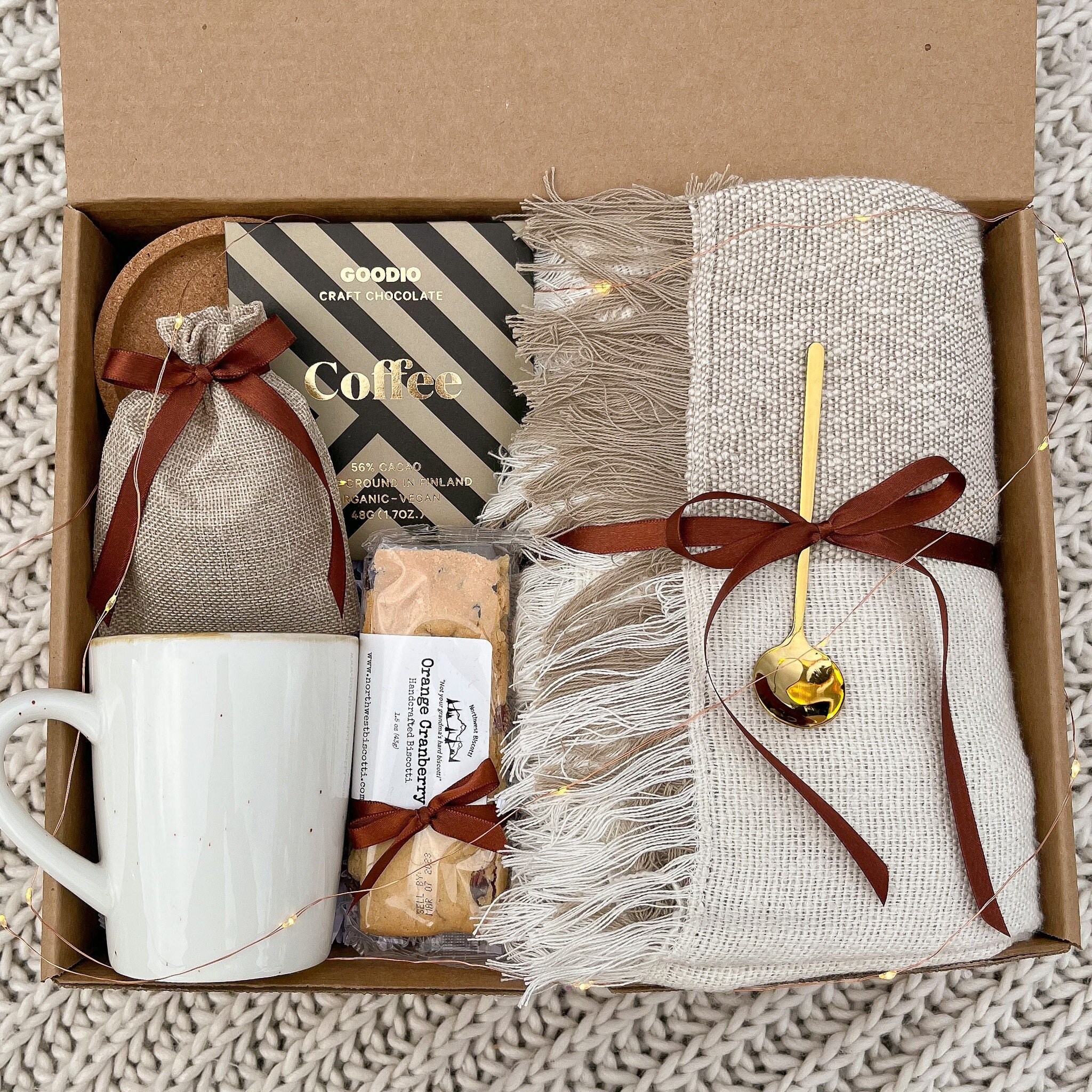 Cozy gift box, Fall gift basket, Hygge gift, Recovery gift, Gift ideas,  Thank you gift, sending a hug, thinking of you, care package, BLK -   Portugal