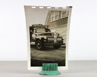 Antikes Foto im Bundesstil, Liner-LKW, Auto, draußen, Schwarz-Weiß-Sepia, altes Foto