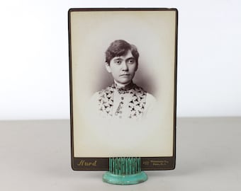 Antiker Schrank Karte Porträt Foto Eines Jungen Mannes Junge Alte Sepia Schwarz Weiß Alte Fotografie Hurd Vorsehung Rhode Island