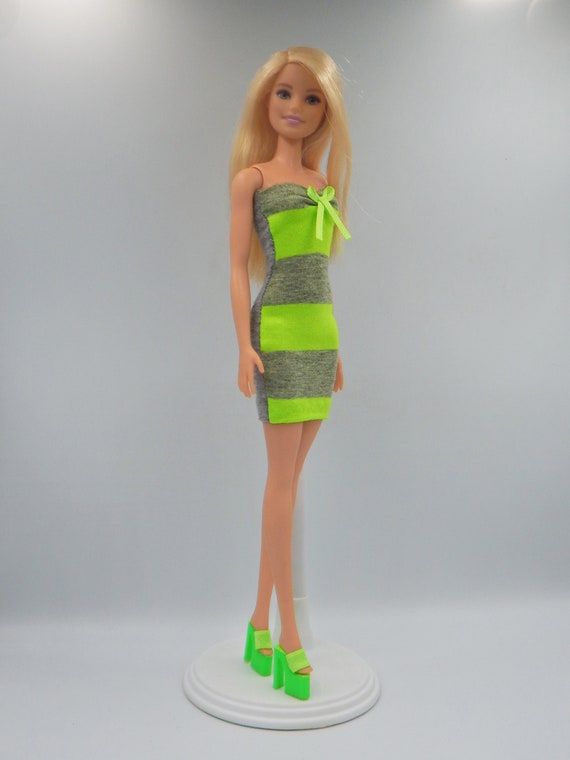 Barbie con tacones new arrivals