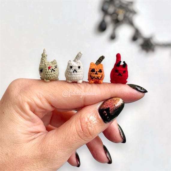 Gehkelte Halloween Mini Katze - Perfektes Geschenk fr Katzenbesitzer und  Katzenliebhaber - Etsy Schweiz