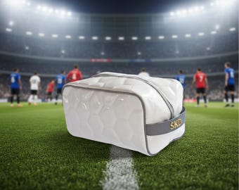 Witte voetbaltoilettas – reisorganizer van echt materiaal