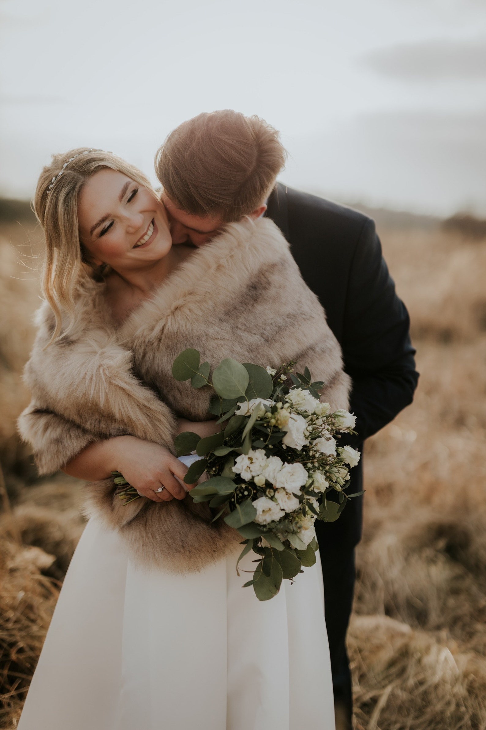 bridal faux fur shawl
