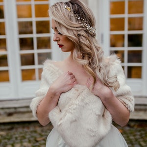 Faux fur bridal latte stole, faux fur bridal wrap, wedding faux fur shawl, faux fur cape Premium fur