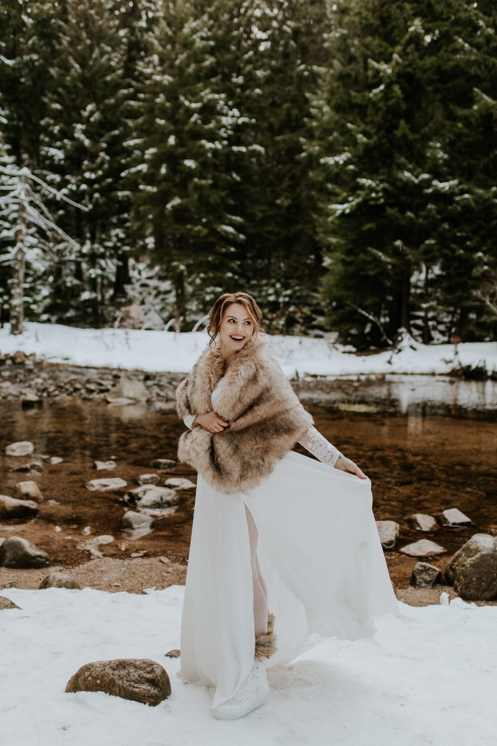 bridal faux fur shawl