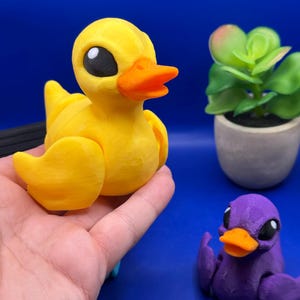 Cute Articulated Duck/Pick Your Color/Fidget Toy/Duck Lovers/Animal Lovers/Desk Toy/Flexible body/3 Sizes/Stocking Stuffer/Gift!