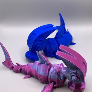 Articulated Flexi Hammerhead Shark/Hammer As Head/Moving Joints/Parts/Multiple Colors/3d Printed!