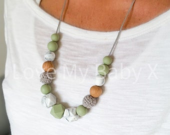 Silicone Wooden Necklace | Fidgeting Toy | Nursing Necklace | Silicone Jewellery | New Mother Gift | Mothers Day Gift | Neborn gift