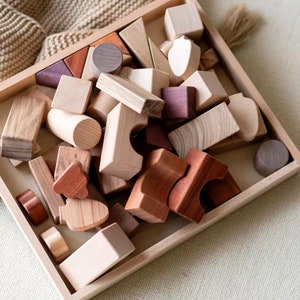 Puzzles en bois pour bébés, planche occupée pour tout-petits, jouets Montessori en bois, jouets colorés pour enfants, cadeaux de Noël, cadeaux danniversaire, souvenirs image 4