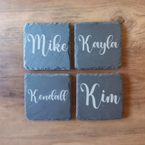 Schiefer Untersetzer mit Name / Platzkarte Hochzeit / Gastgeschenk / personalisiert / 48 Schriftarten / Wunschgravur Wunschtext möglich