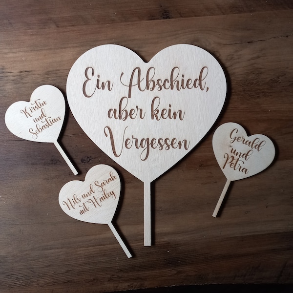 Holz Herzen mit Gravur für Grabgesteck, Trauerkranz, Pflanzenstecker, Blumenstecker, In stillem Gedenken, Personalisiert 48 Schriften