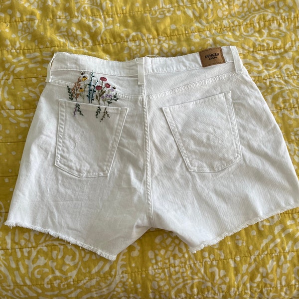 Women’s white denim floral embroidered shorts