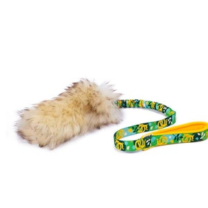 Zerrspielzeug | Hundespielzeug | Zergel aus schafspelz | fur tug | Sheepskin with flexible handle