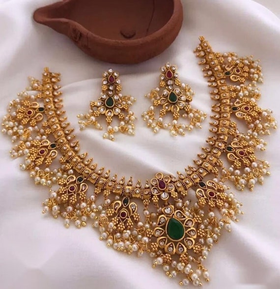 Gold south 2024 indian necklace
