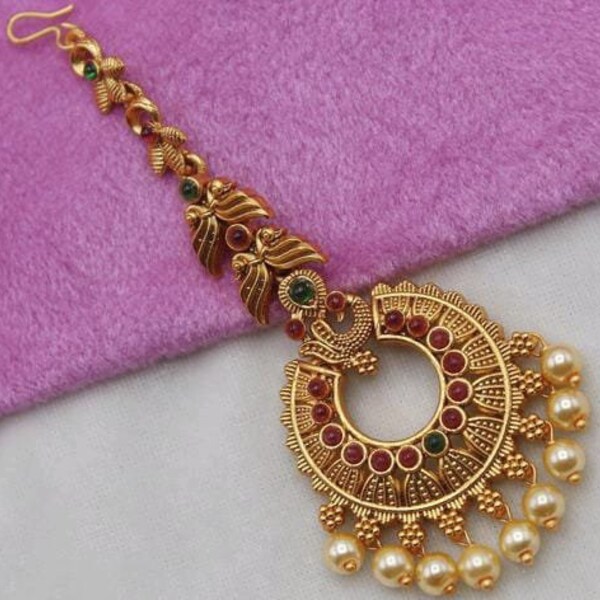 Maang Tikka chapado en oro del sur de la India / Joyería de cabeza del sur de la India / Cabello de templo hecho a mano Maang Tika / Joyería de Bollywood / Joyería india / Regalos