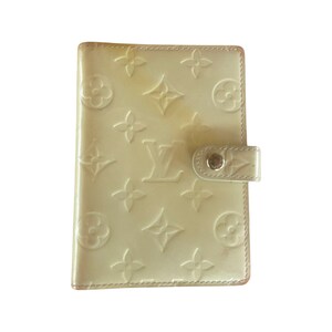 Louis Vuitton agenda minilin with fillers and address book, Luxury