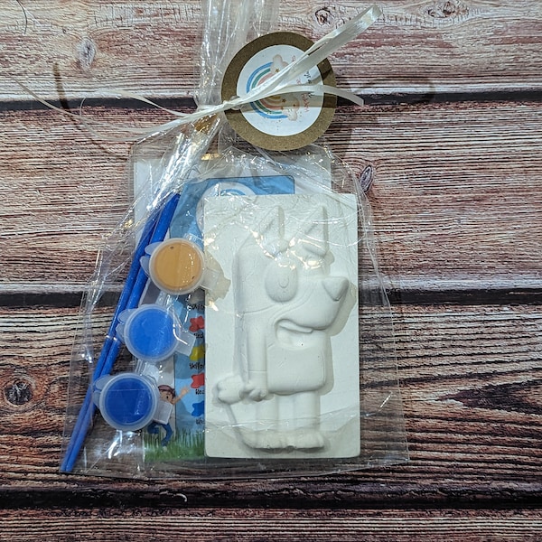 Blue dog family plaster party favour bags. Plaster painting kit. Ready to paint. Birthday gift. Kids party. Art. Craft activity. Heeler dogs
