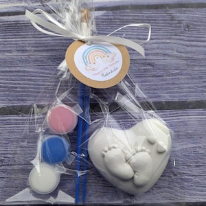 Baby Shower gender reveal plaster painting. Baby shower game. Paint your own plaster. Ready to paint. Celebration. Plaster paint.