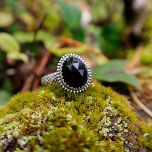 Black Onyx sterling silver ring US Size 8.5 image 5