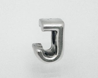 Charm Pandora con la letra J del alfabeto (797464), plata de ley 925, usado, retirado, raro.