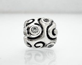 Auténtico dije Pandora Daydream con circonita cúbica blanca 790548CZ. Joyas de cuentas Pandora raras y usadas.