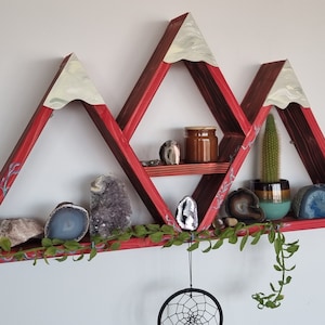 Mountain Shelf