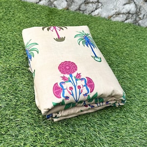 Mughal print Soft Cotton Block Print Indian 100% Pure Cotton Cloth, Fabric by the yard, Women&#39;s Clothing, Hand Block print, India fabric