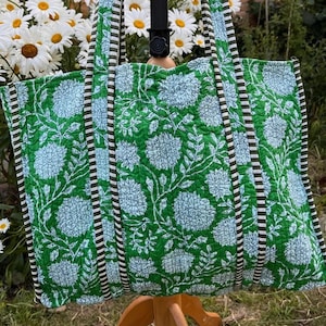 Sac fourre-tout matelassé en coton fait main L'essentiel