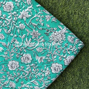 Indian 100% Pure Cotton Cloth, Mughal print Soft Cotton Block Print, Fabric by the yard, Women&#39;s Clothing, Hand Block print, India fabric