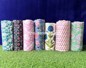 Mooie bloemenhandblok bedrukt 100% katoenweefsel op maat gesneden, Indiase stof, kussenhoesstof, stof voor gordijnen