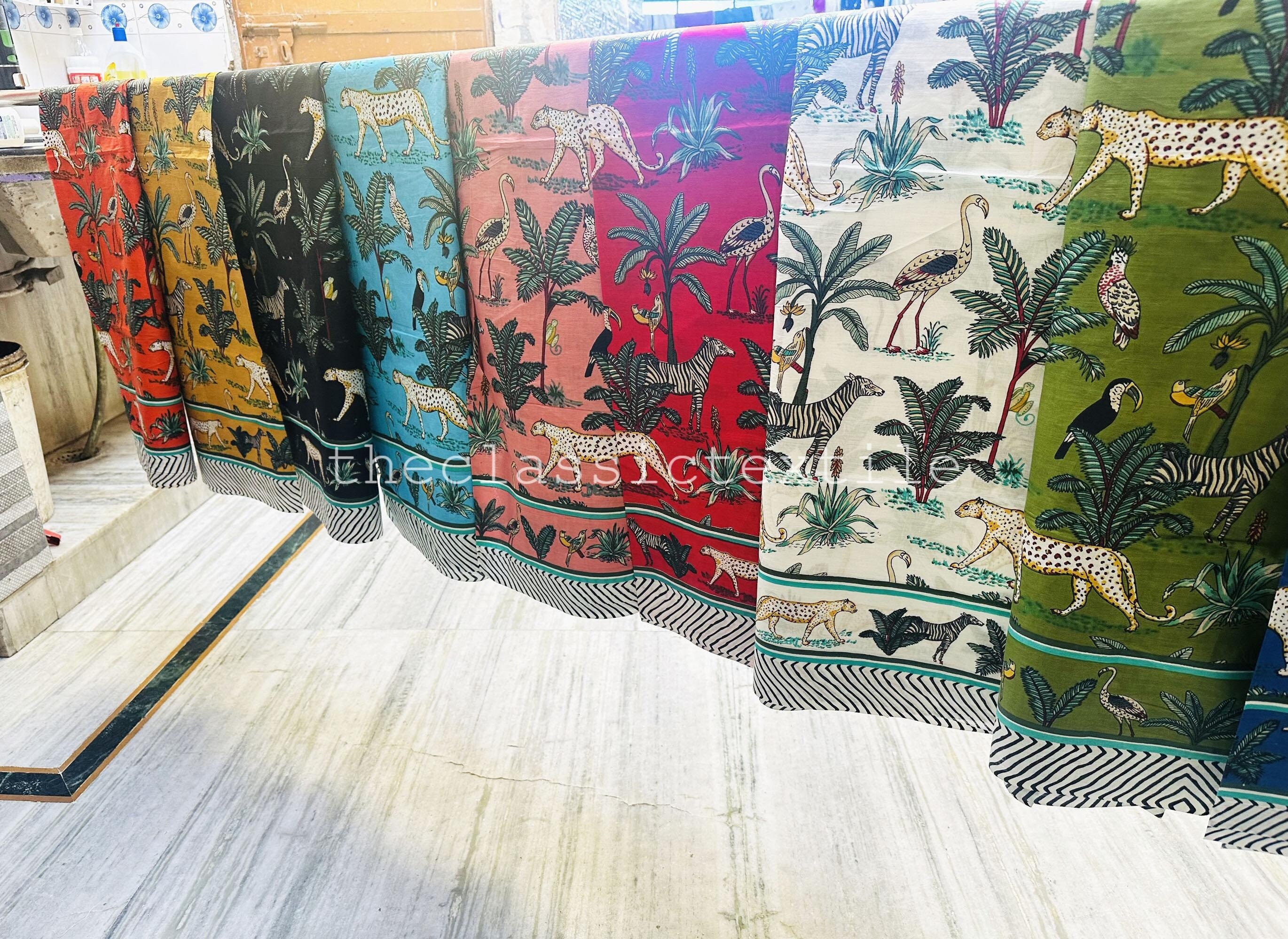 未使用※インド ブロックプリント 中綿入りキルト ミッドナイトブルー