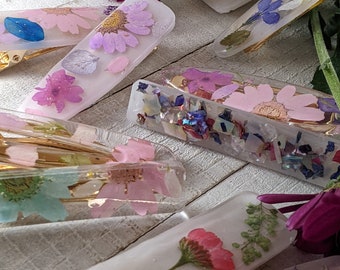 Real Dried Flower Resin Hair Clips - Floral Barrettes (Set of 2)