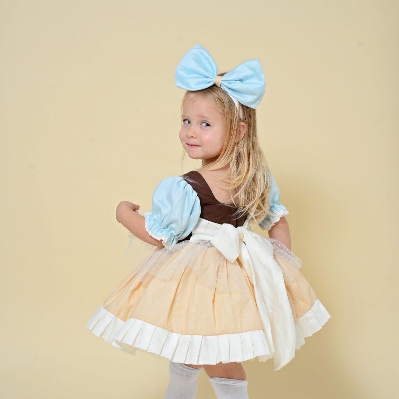 blue goldilocks dress Costume for Girls, Goldilocks and the Three Bears Dress, Storybook Character Outfit, Handmade Fairy Tale Shoe Size:8.5 For instance Blair Waldorf Outfits (@blairdesignsxoxo) Vintage Lace Wedding Gowns