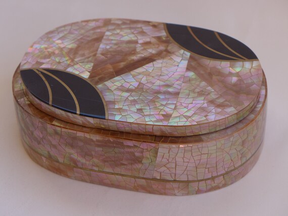 Antique Pink Mother-of-Pearl & lacquer Box Jewelr… - image 3