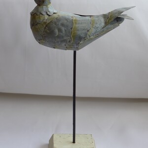 Beautiful view of Galvanized Bird Standing Frames