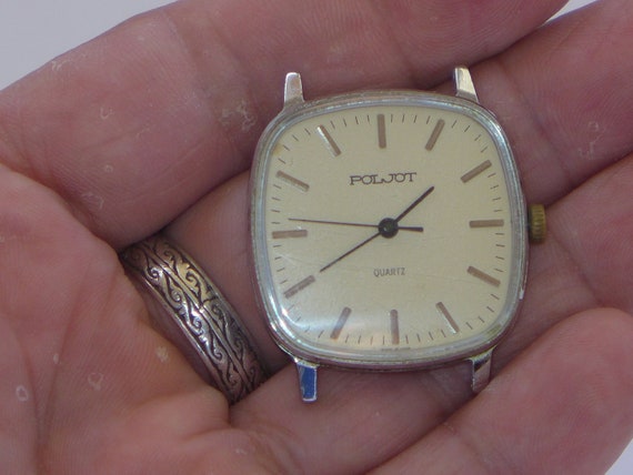 Vintage POLJOT Quartz Wristwatch for Parts or Repair Made in USSR
