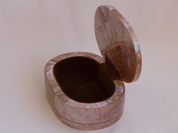 Antique Pink Mother-of-Pearl & lacquer Box Jewelr… - image 7