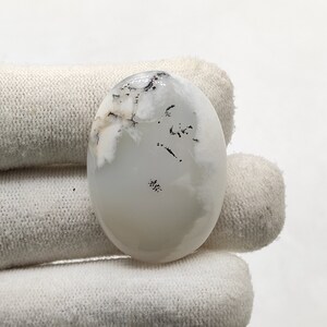 Dendriten Opal Achat Cabochon 35X25X8 MM ovale Form 50ct Natürliche weiße, schwarze dendritische Achat Edelstein für Schmuck CAB01745